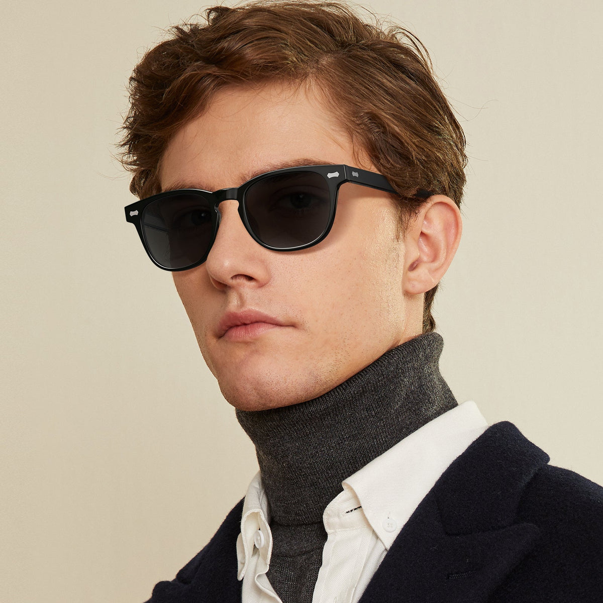 IGIOO Jena-C01 Black Sunglasses for Unisex, Side View