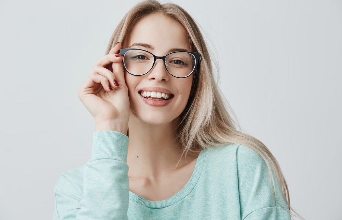 Elevate Your Style: Designer Eyeglasses for Round Faces