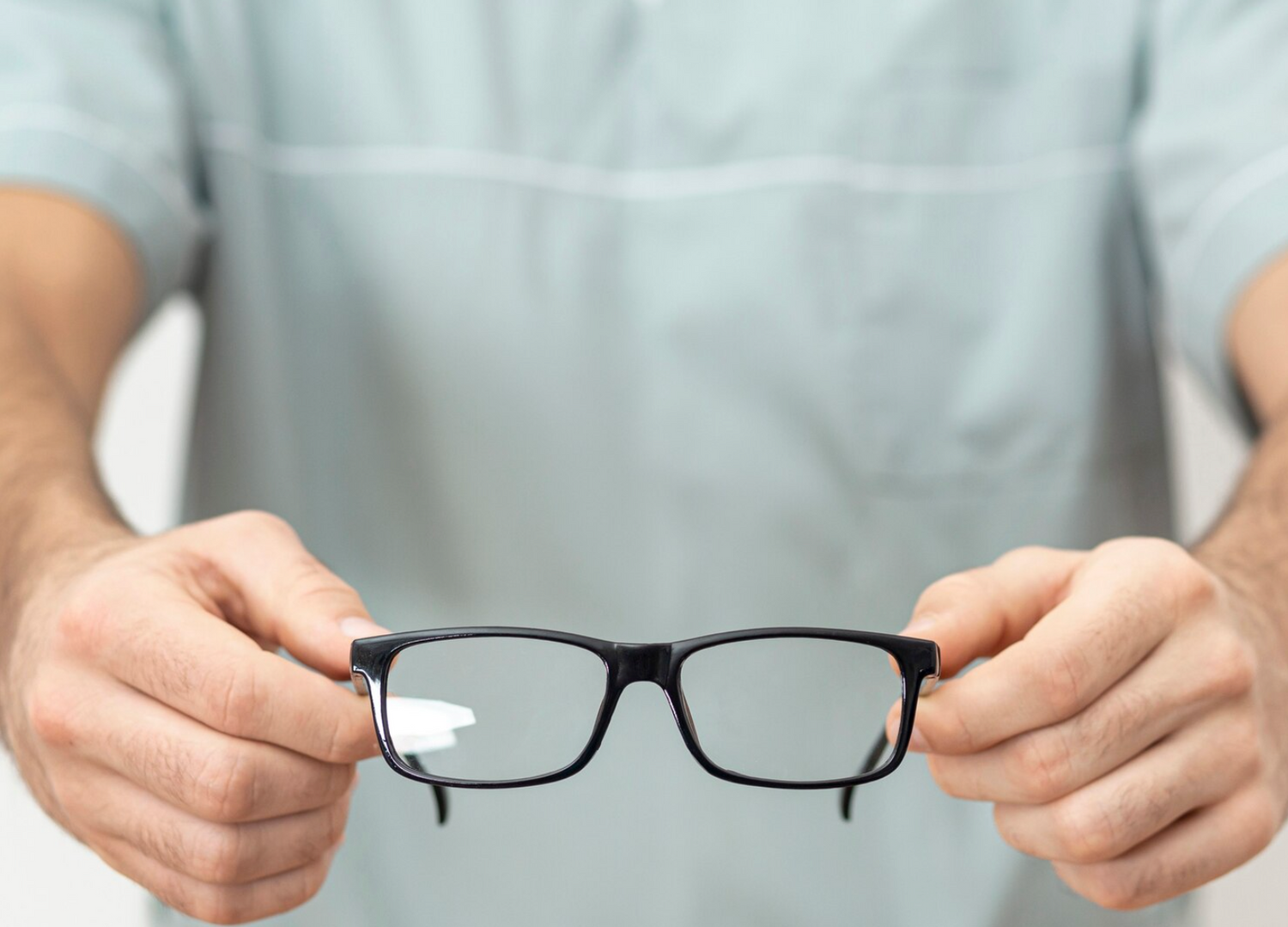 Unveiling the Magic: 5 Compelling Benefits of Anti-Reflective Coating