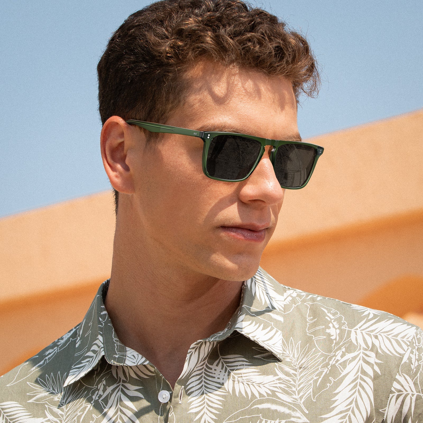 IGIOO Shelton-C17 Green Sunglasses for Men, Side View