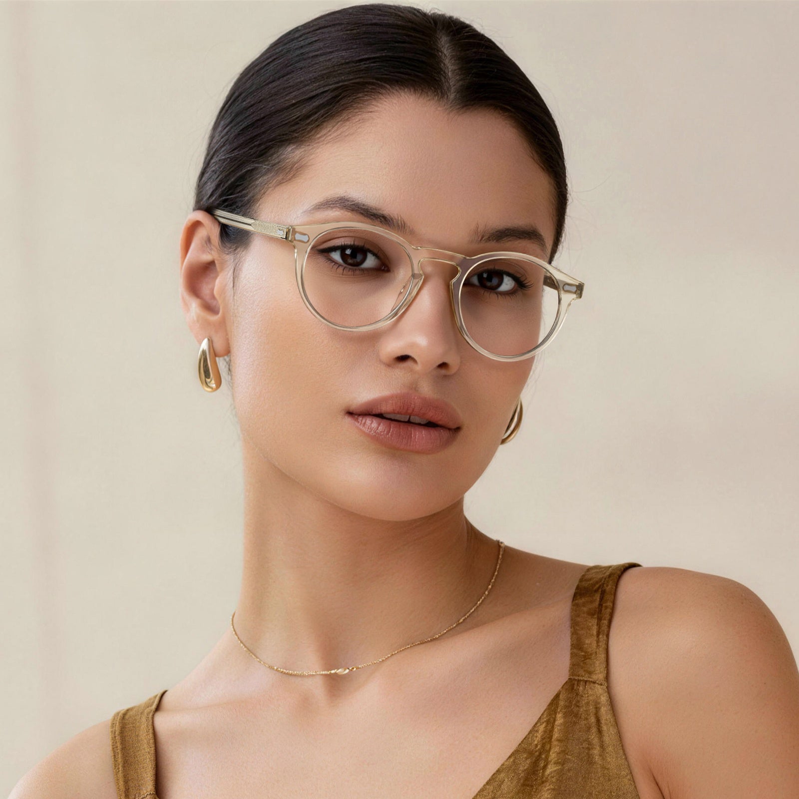 vintage-round-frame-eyeglasses-gold-acetate-frames-unisex-carfia-eyewear-lifestyle